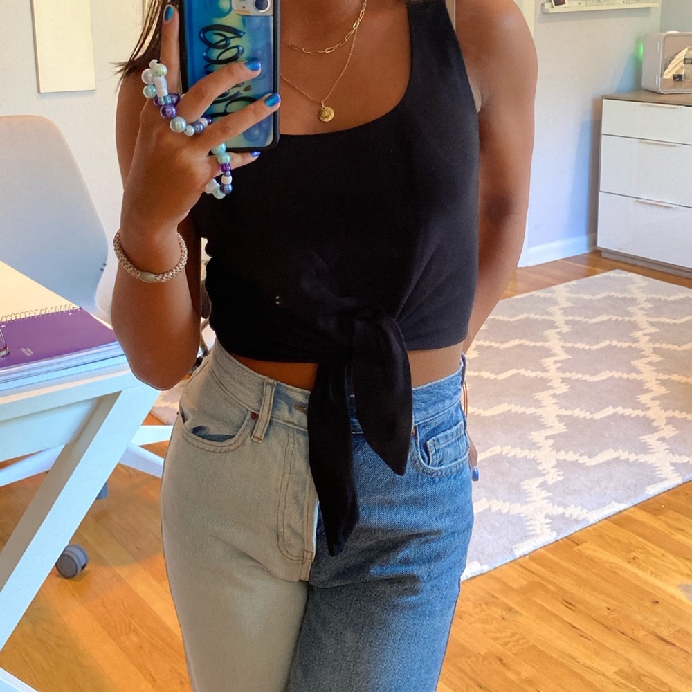 ARITZIA TANK